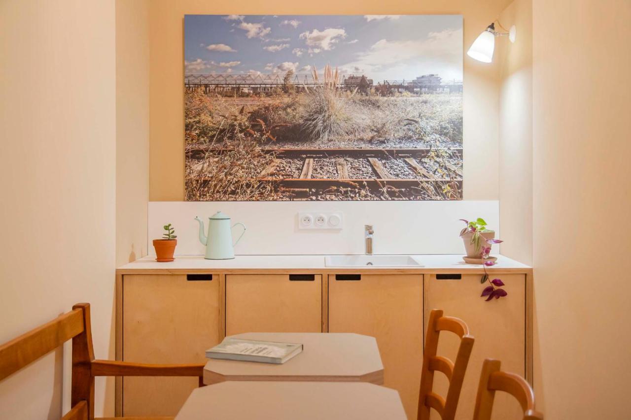 Une Chambre A L'Economat Bordeaux Kültér fotó